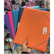 CARPETA CON ELÁSTICO A4 PLÁSTICO 